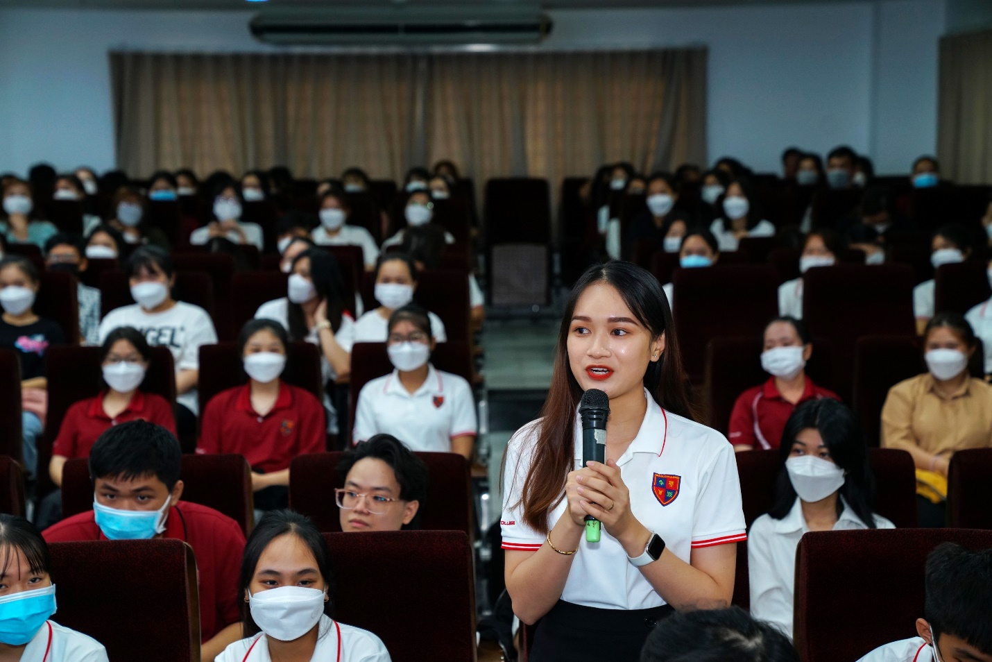 Sinh viên “trường nhà người ta đây rồi: Gặp nhân vật xịn xò, môi trường học chuẩn quốc tế - Ảnh 4.