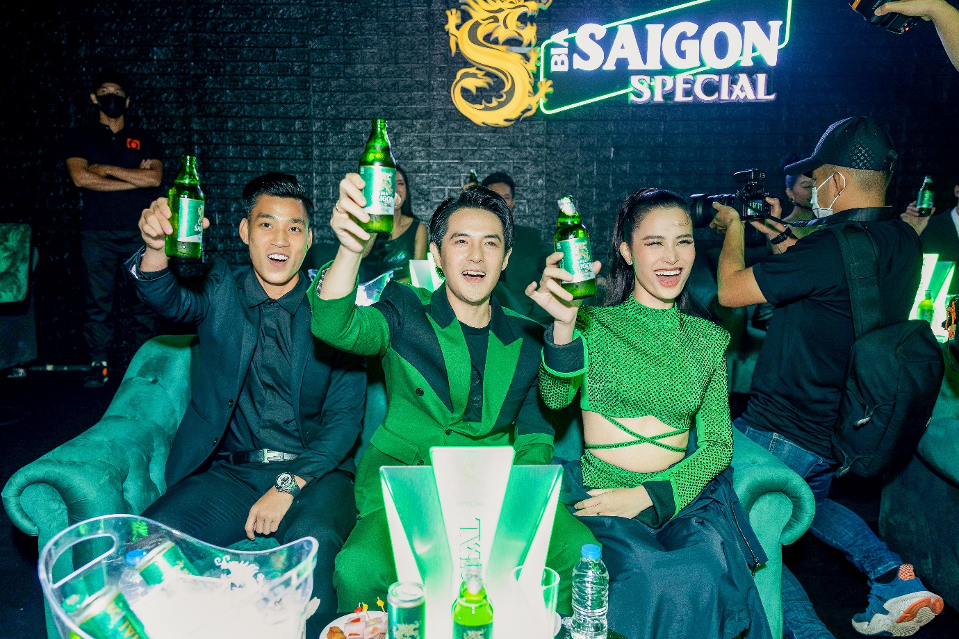 Dàn sao khủng đồng loạt “lên đồ, hội ngộ tại sự kiện Bia Saigon Special’s Secret Lounge hot bậc nhất Sài Gòn - Ảnh 6.