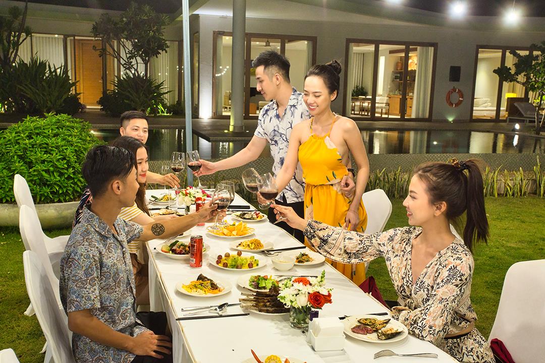 Mở cửa quốc tế, du lịch hứa hẹn bùng nổ - Ảnh 2. Mở cửa quốc tế, du lịch hứa hẹn bùng nổ - Ảnh 2.