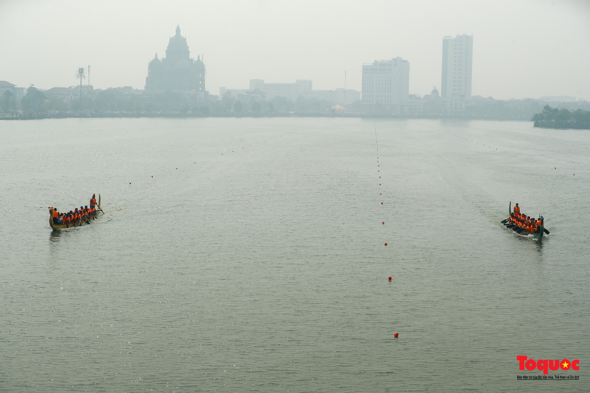 Sôi nổi cuộc đua Bơi chải thành phố Việt Trì - Ảnh 12.