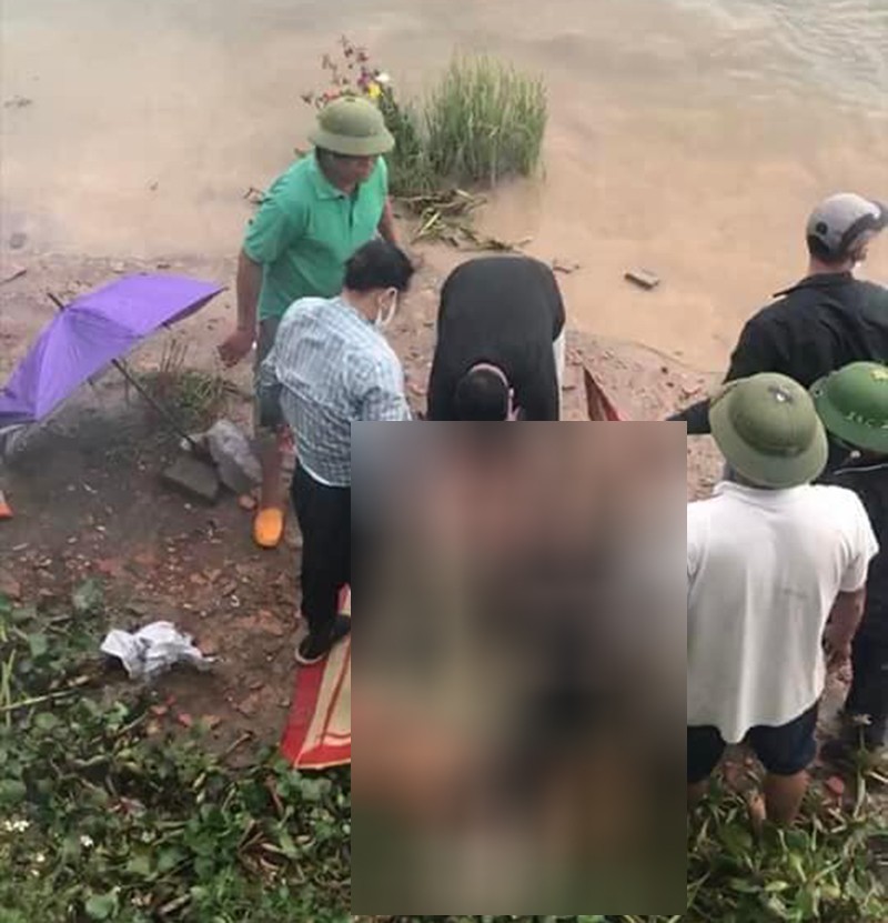 Vụ 3 mẹ con cô giáo ở Hải Dương mất tích trên sông Thái Bình: Ám ảnh thi thể đứa trẻ 9 tháng tuổi địu trên lưng mẹ - Ảnh 1.