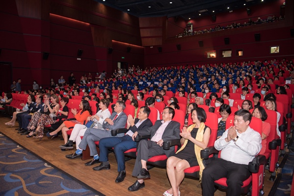 Tổ chức Liên hoan Phim Châu Âu 2022 - Ảnh 1. Tổ chức Liên hoan Phim Châu Âu 2022 - Ảnh 1.