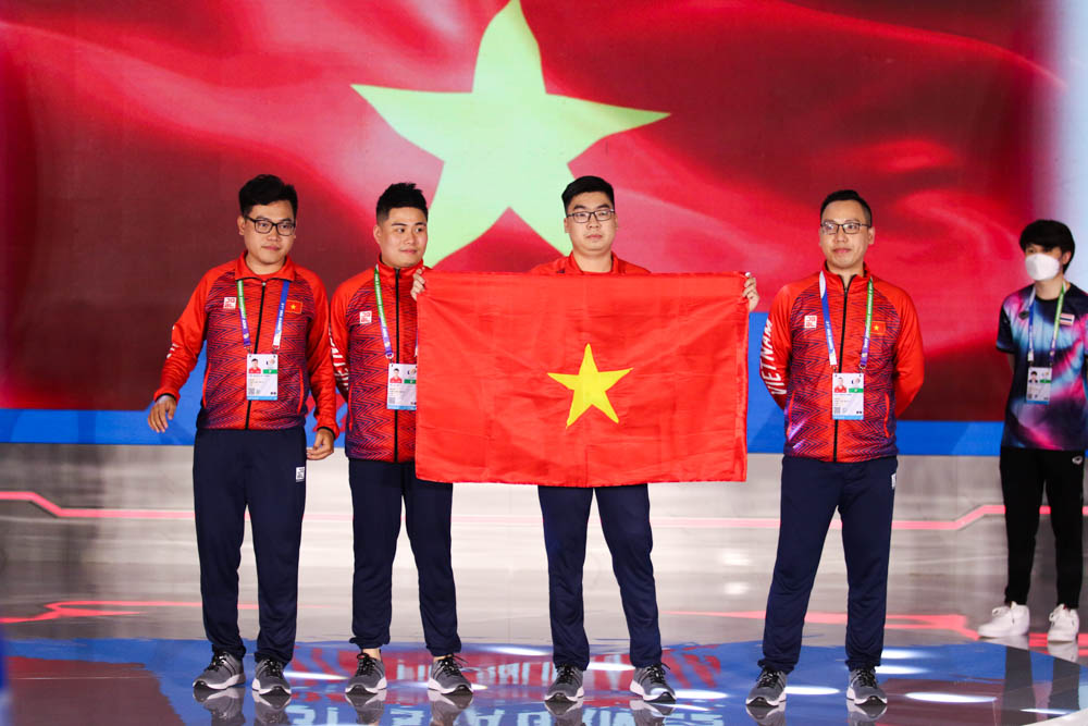 Nhan sắc xinh đẹp của MC Phương Thảo trong lần đầu ra mắt tại SEA Games 31 - Ảnh 5.