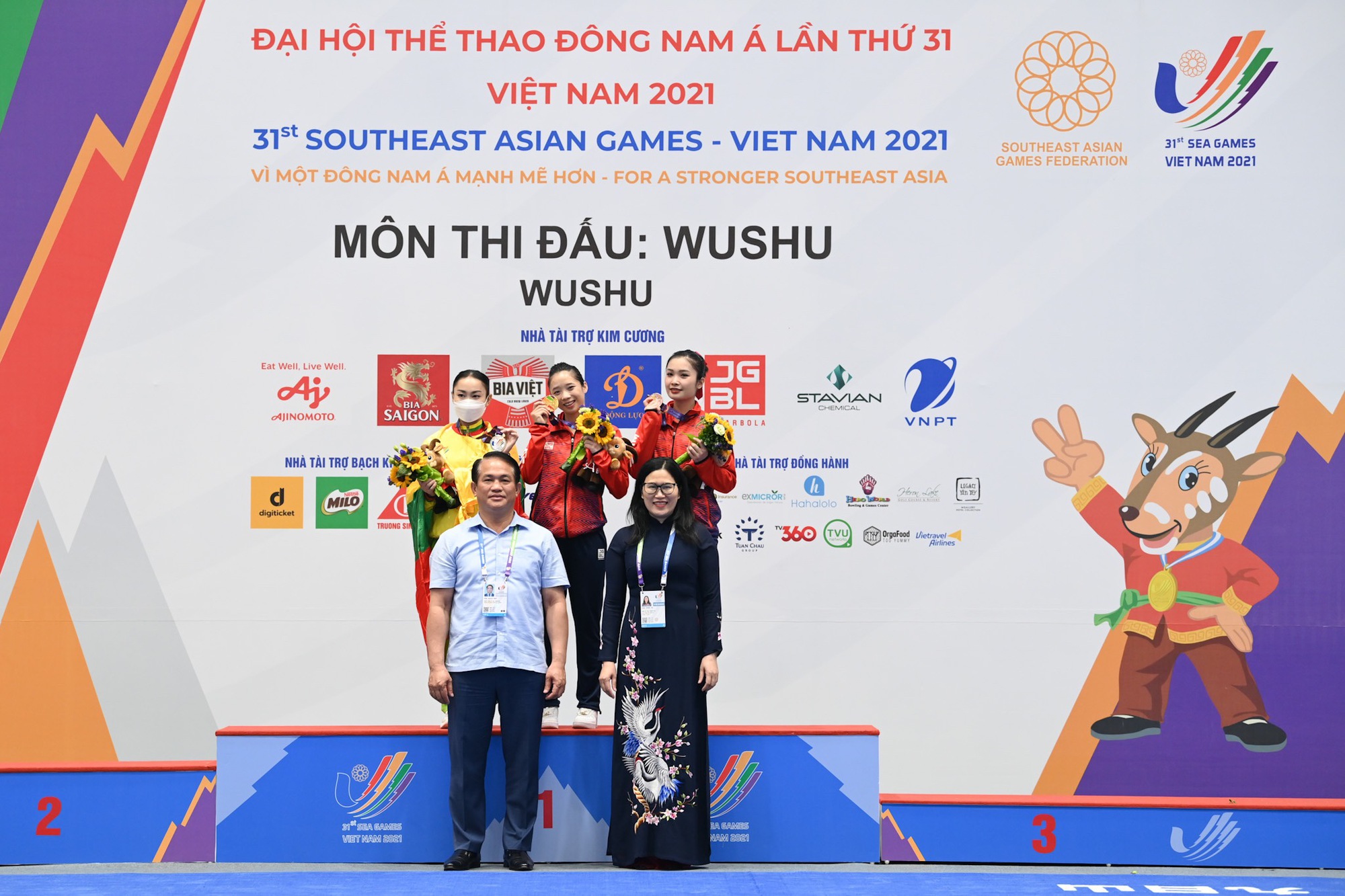 SEA Games 31: Dàn mỹ nhân Wushu Việt Nam liên tục giành Huy chương cho đoàn TTVN - Ảnh 26.