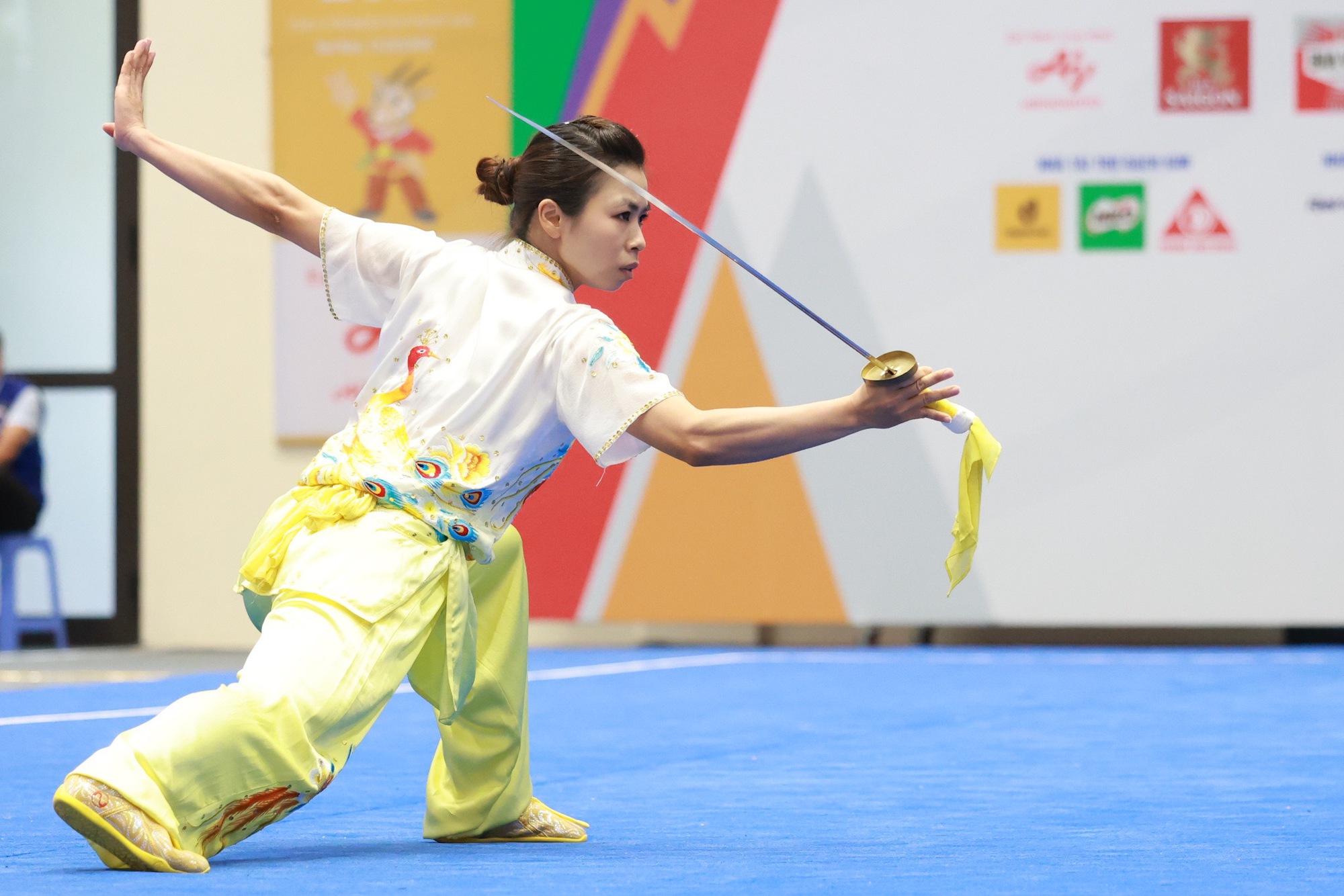 SEA Games 31: Dàn mỹ nhân Wushu Việt Nam liên tục giành Huy chương cho đoàn TTVN - Ảnh 19.