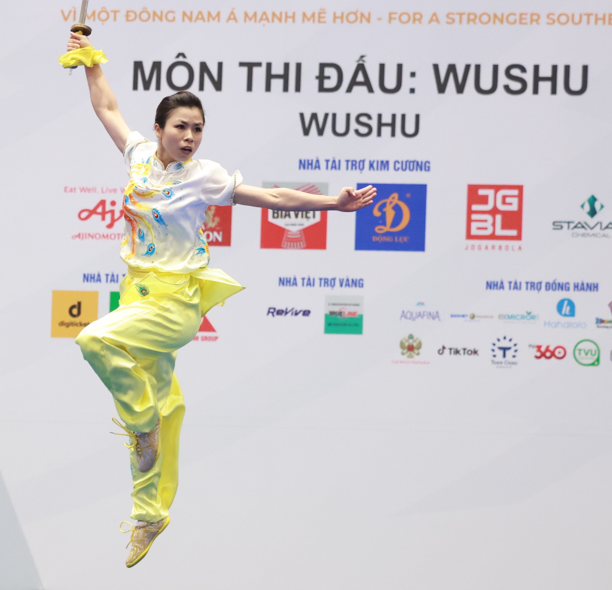 SEA Games 31: Dàn mỹ nhân Wushu Việt Nam liên tục giành Huy chương cho đoàn TTVN - Ảnh 20.