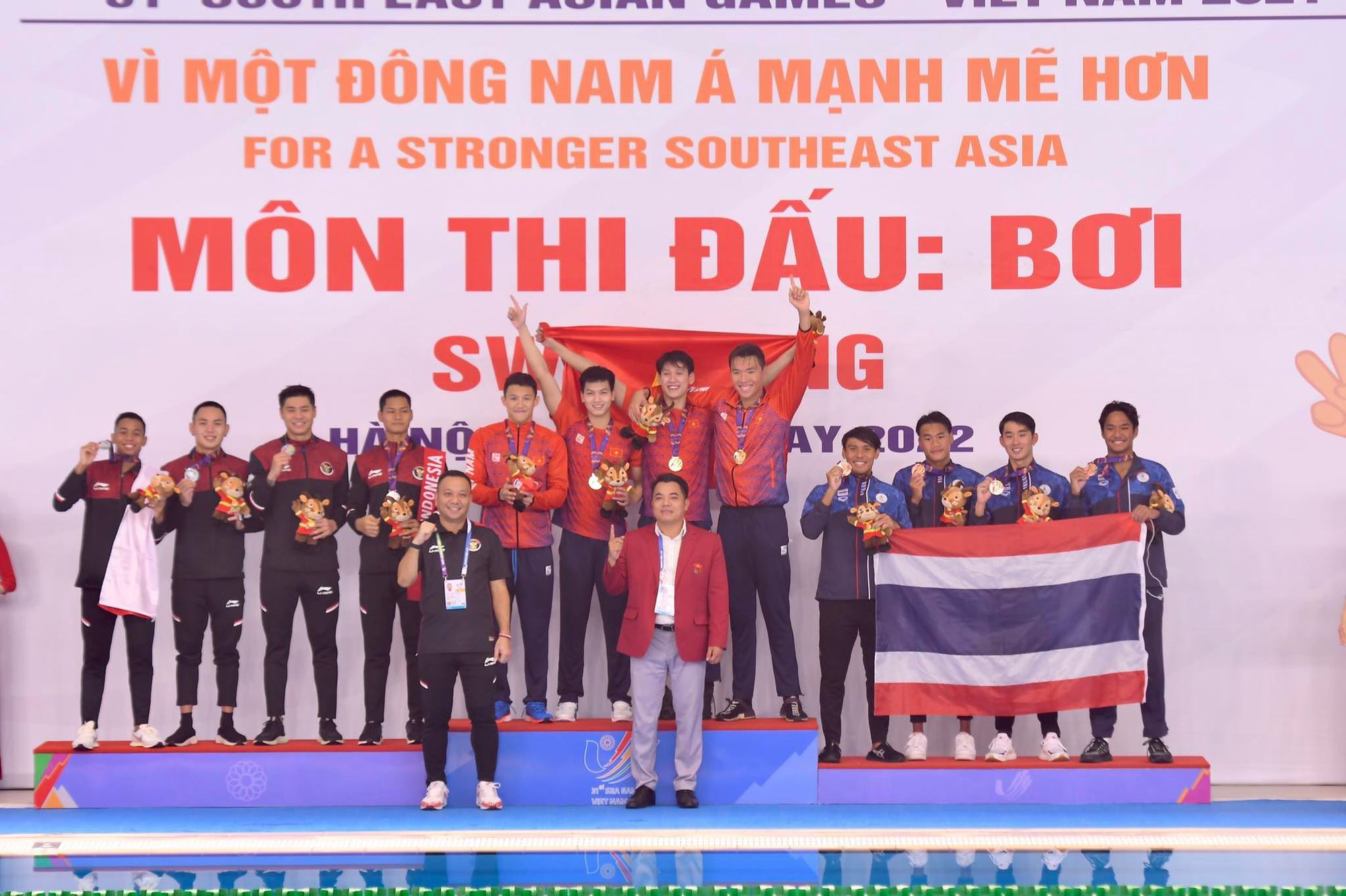 Nhan sắc nam diễn viên "Love By Chance 2" cùng ĐT bơi Thái Lan giành huy chương tại SEA Games 31  - Ảnh 2.