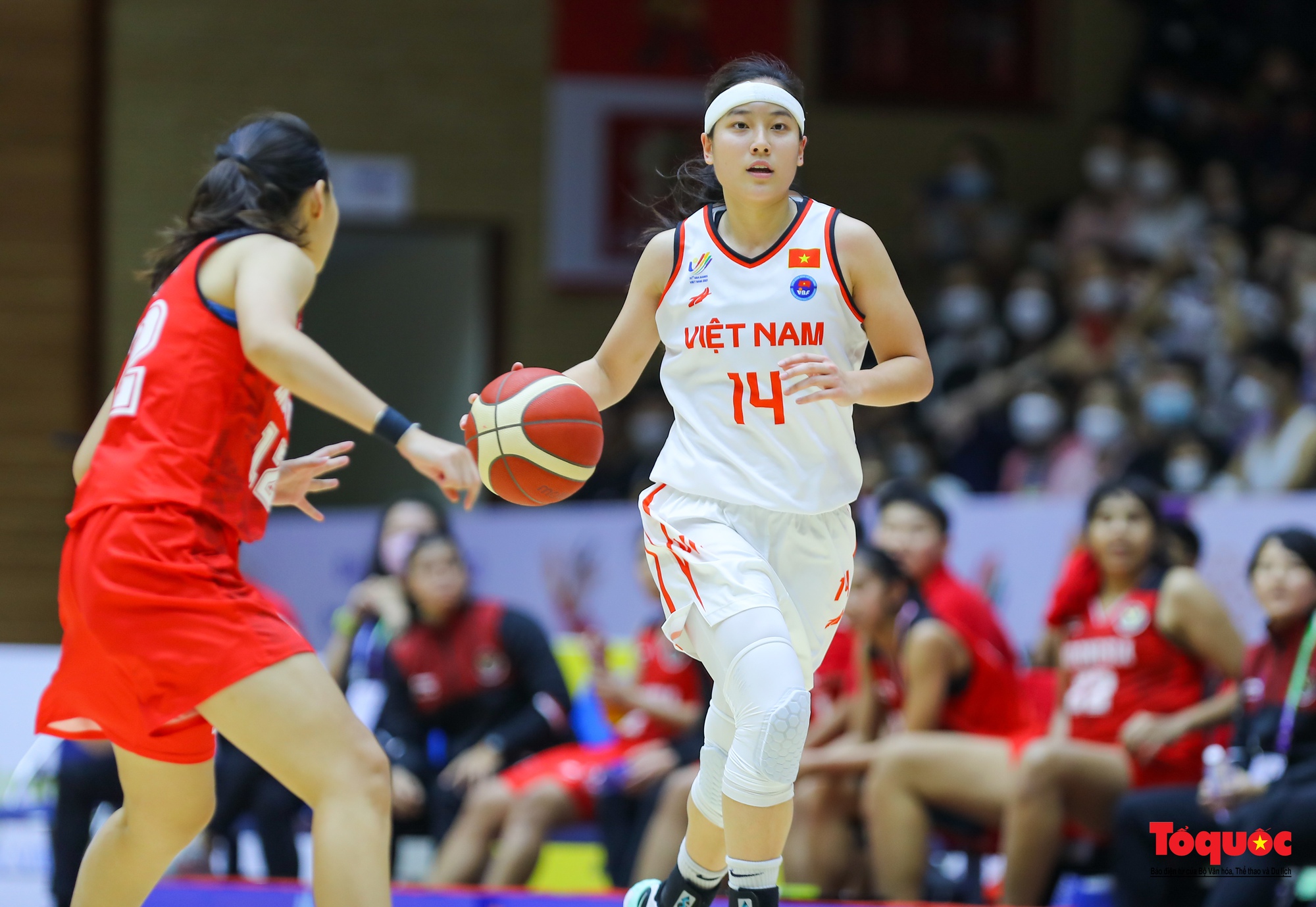 Thảo Vy tỏa sáng, tuyển bóng rổ nữ 5x5 Việt Nam vẫn ngậm ngùi nhận thất bại đầu tiên tại SEA Games 31 - Ảnh 8.