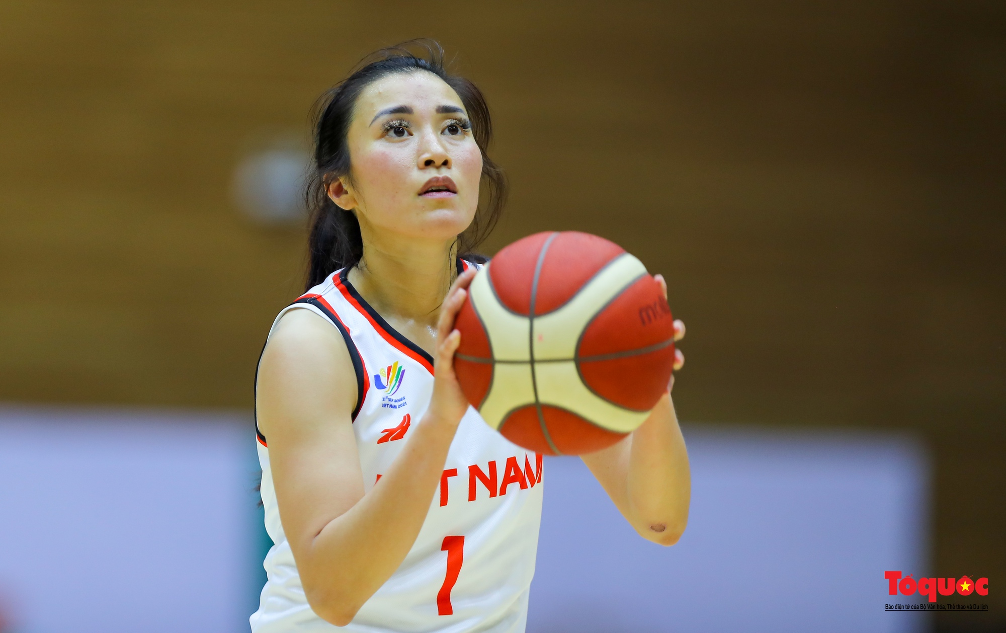 Thảo Vy tỏa sáng, tuyển bóng rổ nữ 5x5 Việt Nam vẫn ngậm ngùi nhận thất bại đầu tiên tại SEA Games 31 - Ảnh 13.