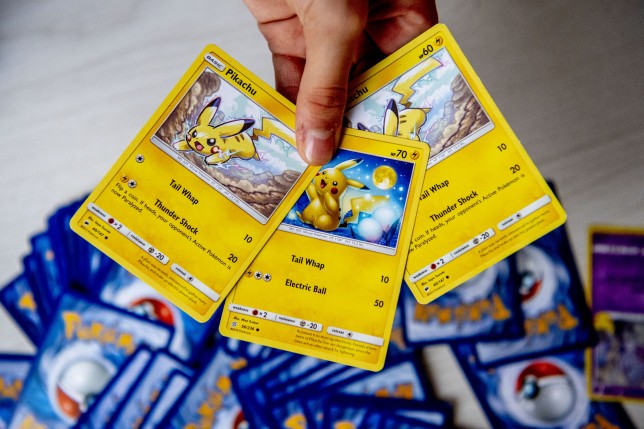 Những tấm thẻ bo góc Pokémon đắt giá trên thế giới, tấm hiếm nhất trị giá hơn 39 tỷ đồng - Ảnh 1.
