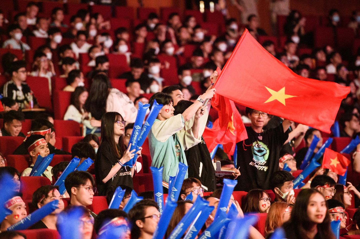 Không phân biệt thành tích, các đội tuyển Esports Việt Nam đều xứng đáng giành “vàng” trong trái tim người hâm mộ! - Ảnh 1.