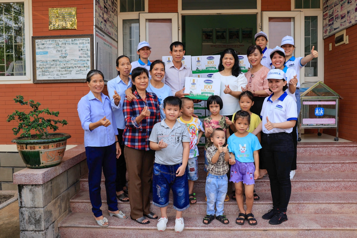 Vinamilk khởi động hành trình năm thứ 15 của Quỹ sữa vươn cao Việt Nam - Ảnh 4.
