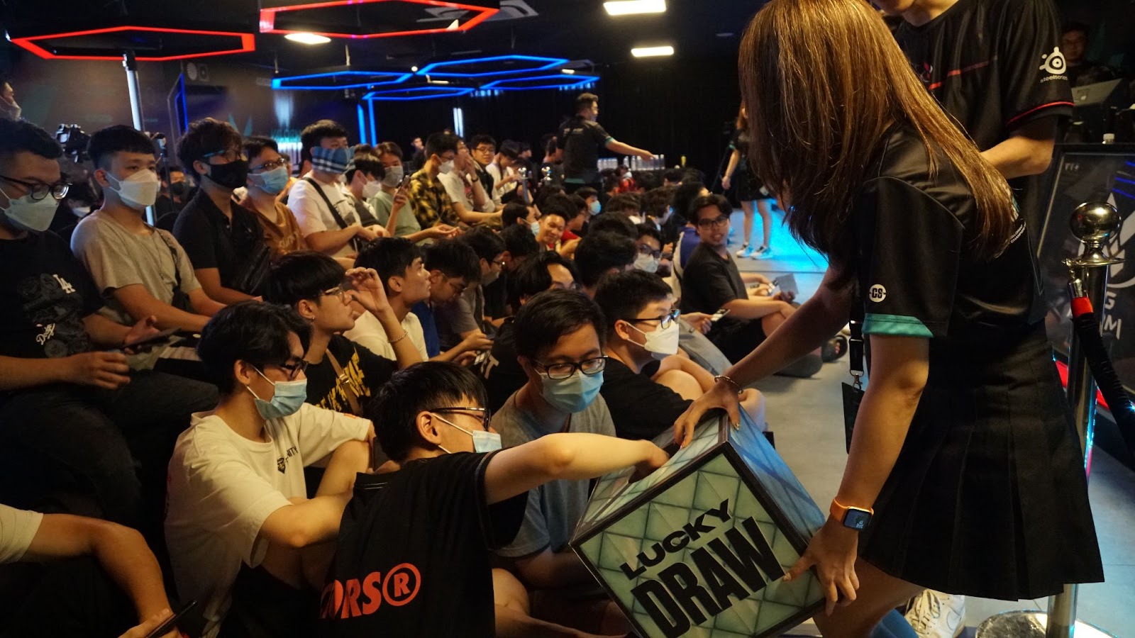 Caster Bomman: “Chung kết VCT 2022 - Stage 2 Challengers VN chính là không khí nên có của các giải Esports chuyên nghiệp!” - Ảnh 2.