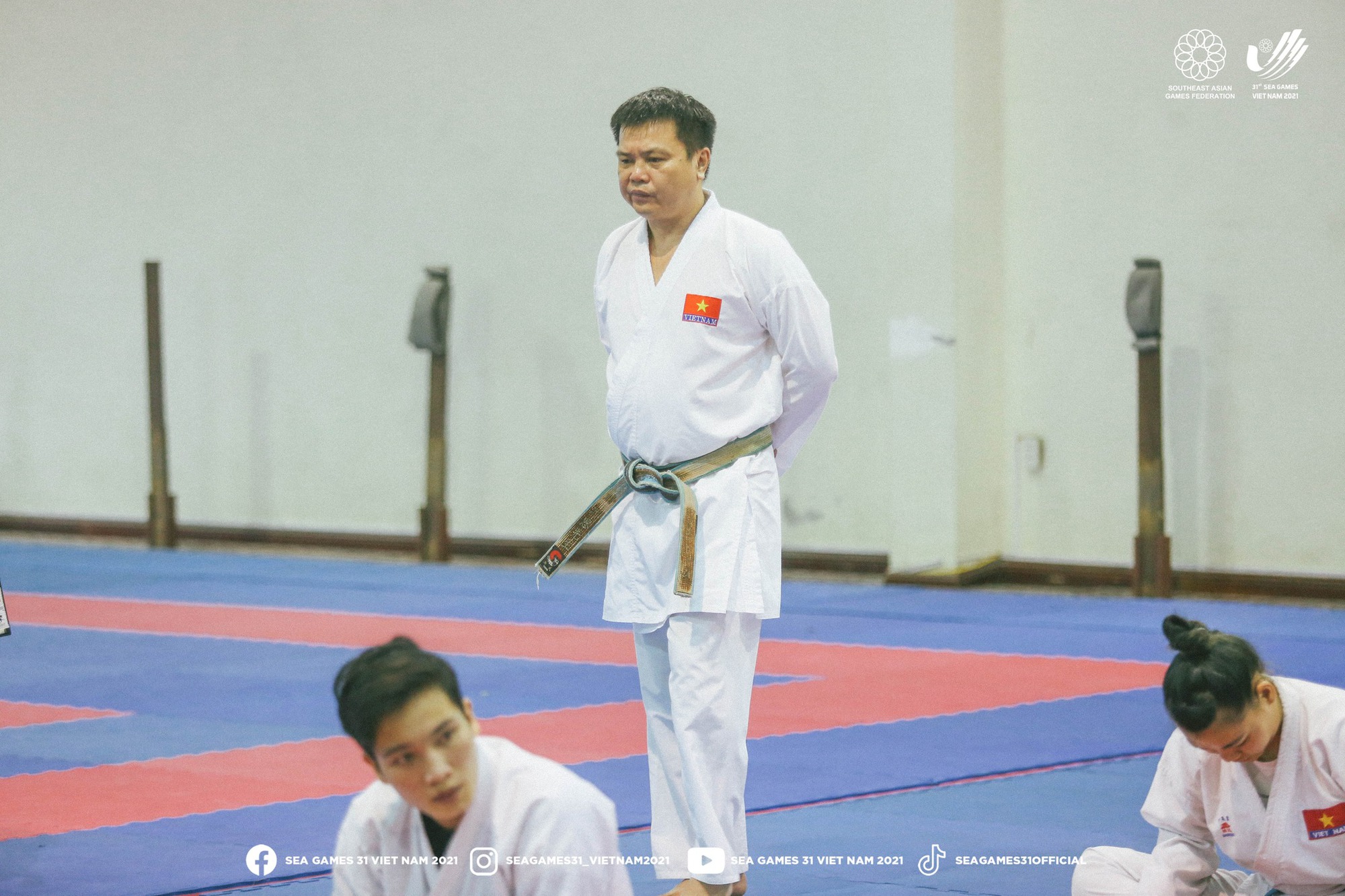 Tuyển Karate Việt Nam hối hả chuẩn bị cho SEA Games 31 - Ảnh 9.