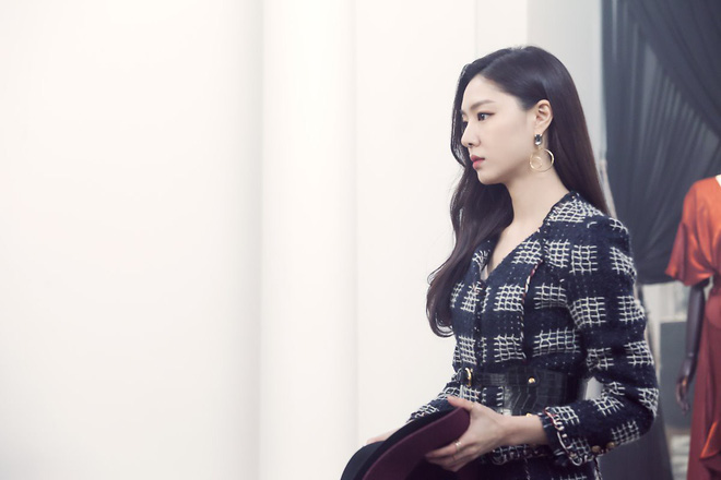 5 phản diện giật đẹp spotlight nữ chính phim Hàn: Ác nữ Penthouse sang nhức nách, có cô cướp chồng vẫn được khen - Ảnh 13.