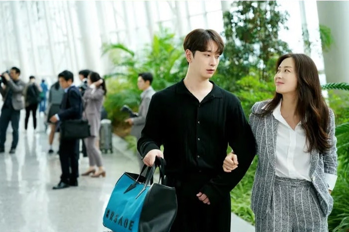 Ai có ngờ trai hư ăn trực ở Gia Đình Là Số 1 ngày nào lại là idol nức tiếng: Visual thăng hạng, cuộc đời viên mãn - Ảnh 4.