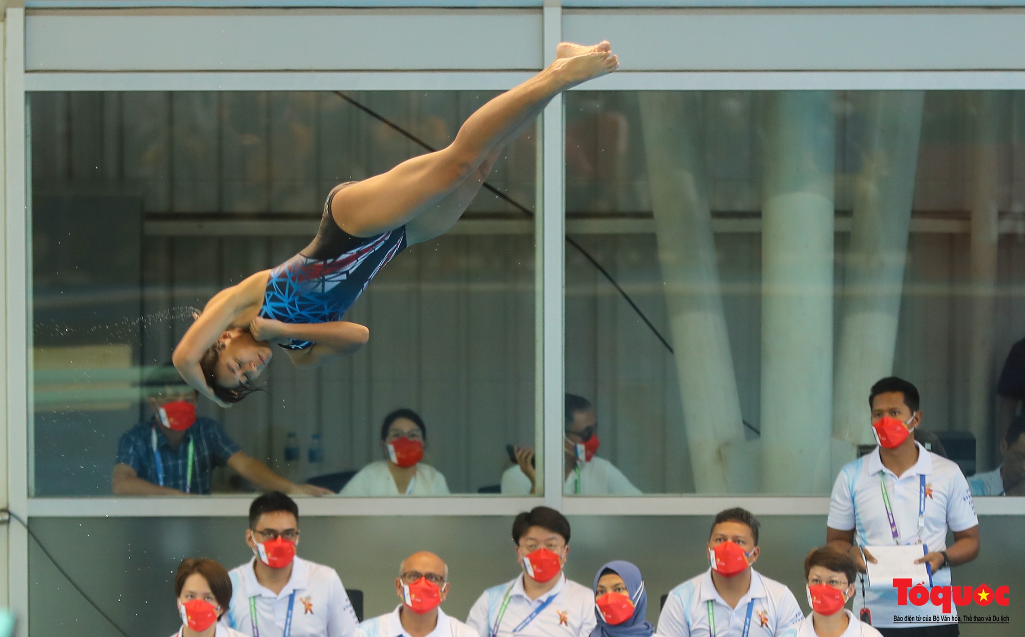 Những hình ảnh ấn tượng tại chung kết môn nhảy cầu SEA Games 31 - Ảnh 5.