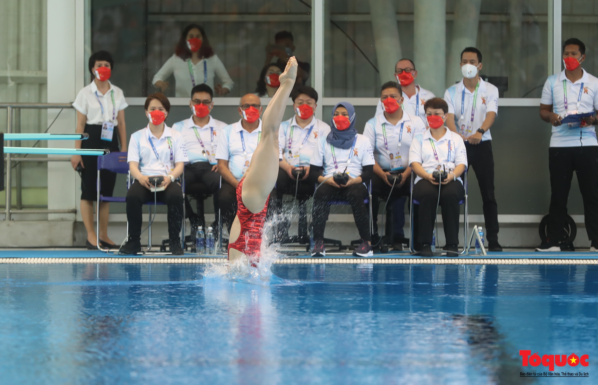 Những hình ảnh ấn tượng tại chung kết môn nhảy cầu SEA Games 31 - Ảnh 13.
