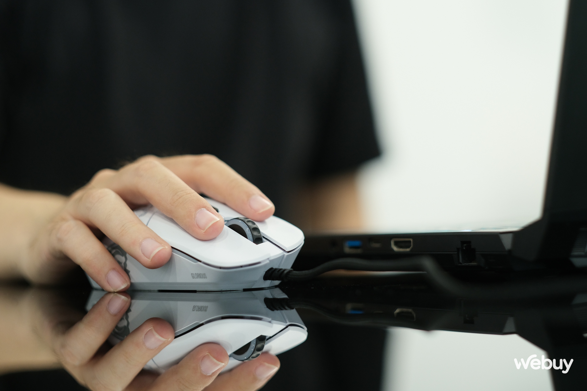 Chi tiết Glorious Model I: Chuột gaming công thái học siêu nhẹ, nhiều nút bấm, giá dưới 1.5 triệu đồng và không dành cho người... sợ lỗ - Ảnh 19. Chi tiết Glorious Model I: Chuột gaming công thái học siêu nhẹ, nhiều nút bấm, giá dưới 1.5 triệu đồng và không dành cho người... sợ lỗ - Ảnh 19.