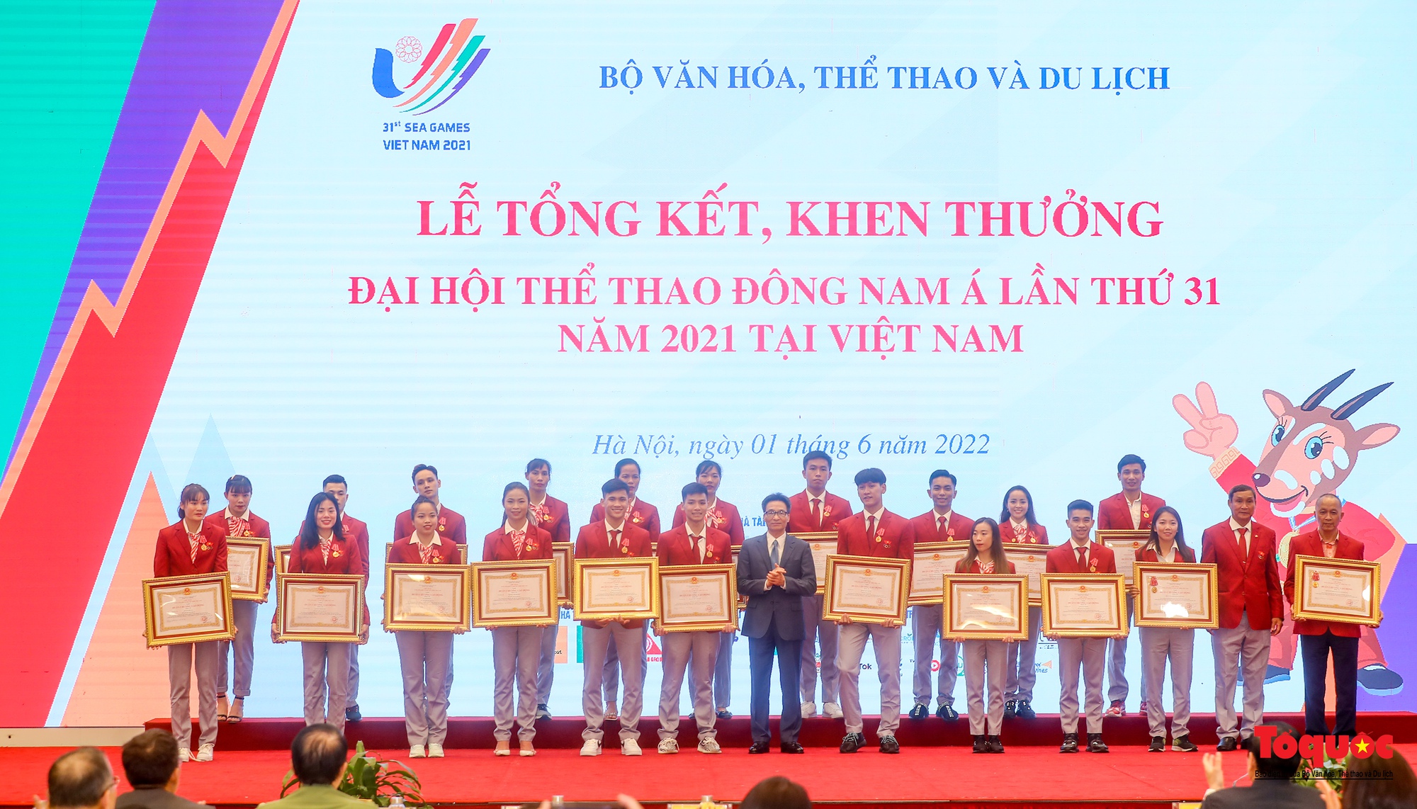 Chùm ảnh: Lễ Tổng kết, khen thưởng Đoàn Thể thao Việt Nam tham dự SEA Games 31 - Ảnh 16.