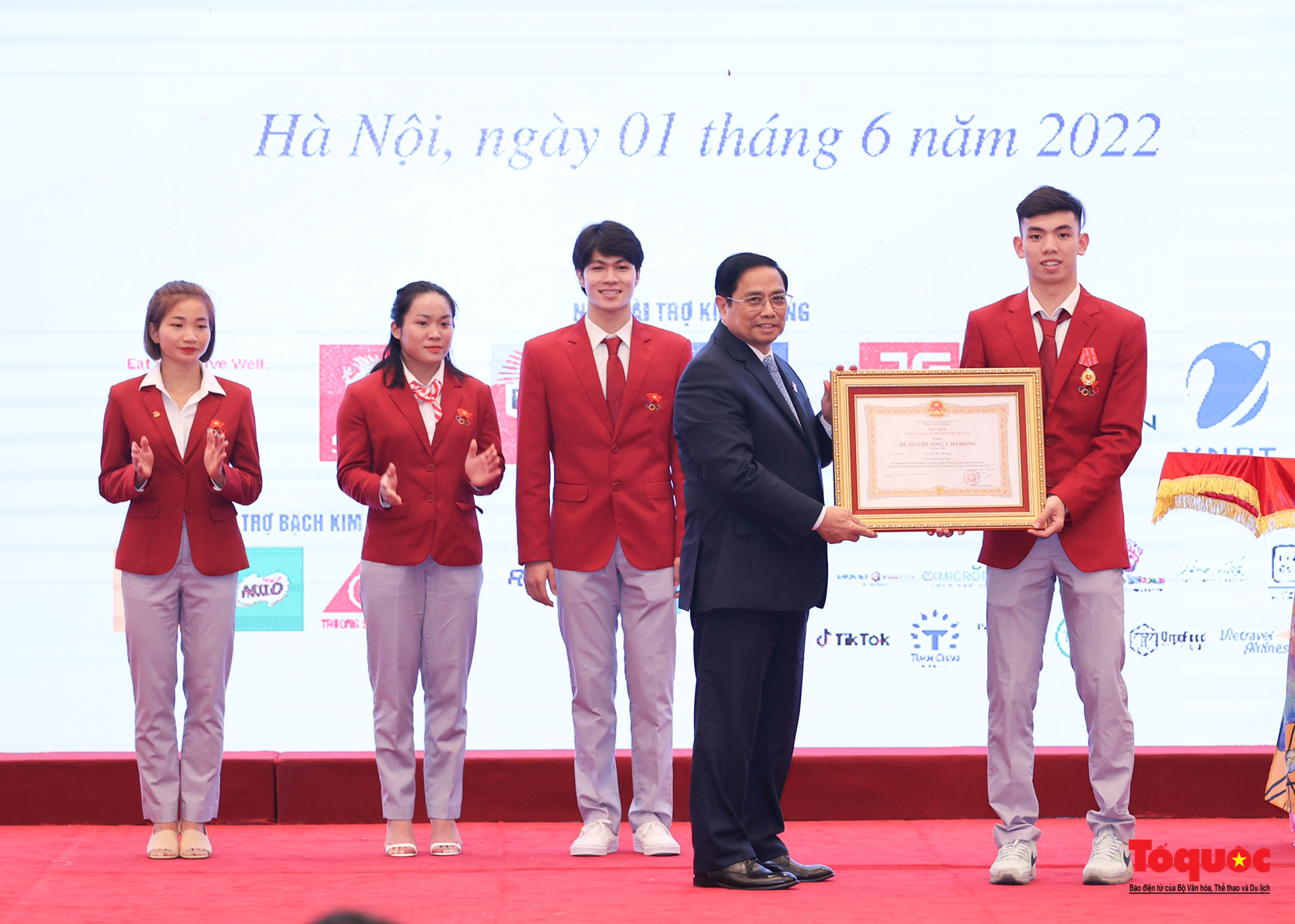 Chùm ảnh: Lễ Tổng kết, khen thưởng Đoàn Thể thao Việt Nam tham dự SEA Games 31 - Ảnh 12.