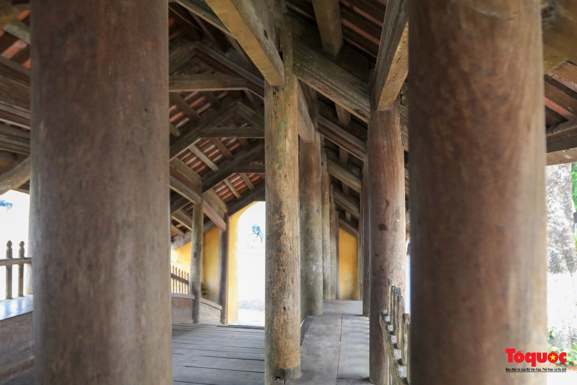 Vẻ đẹp của cây cầu ngói trên 500 tuổi tại Nam Định - Ảnh 6.