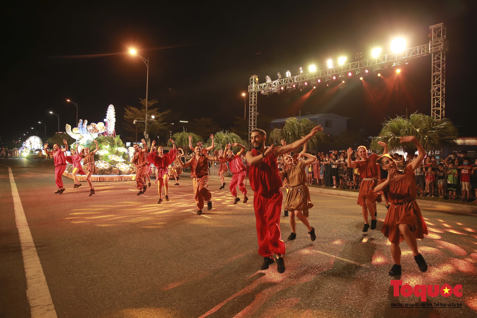 Đà Nẵng bùng nổ với chuỗi Carnival đường phố Sun Fest  - Ảnh 9.