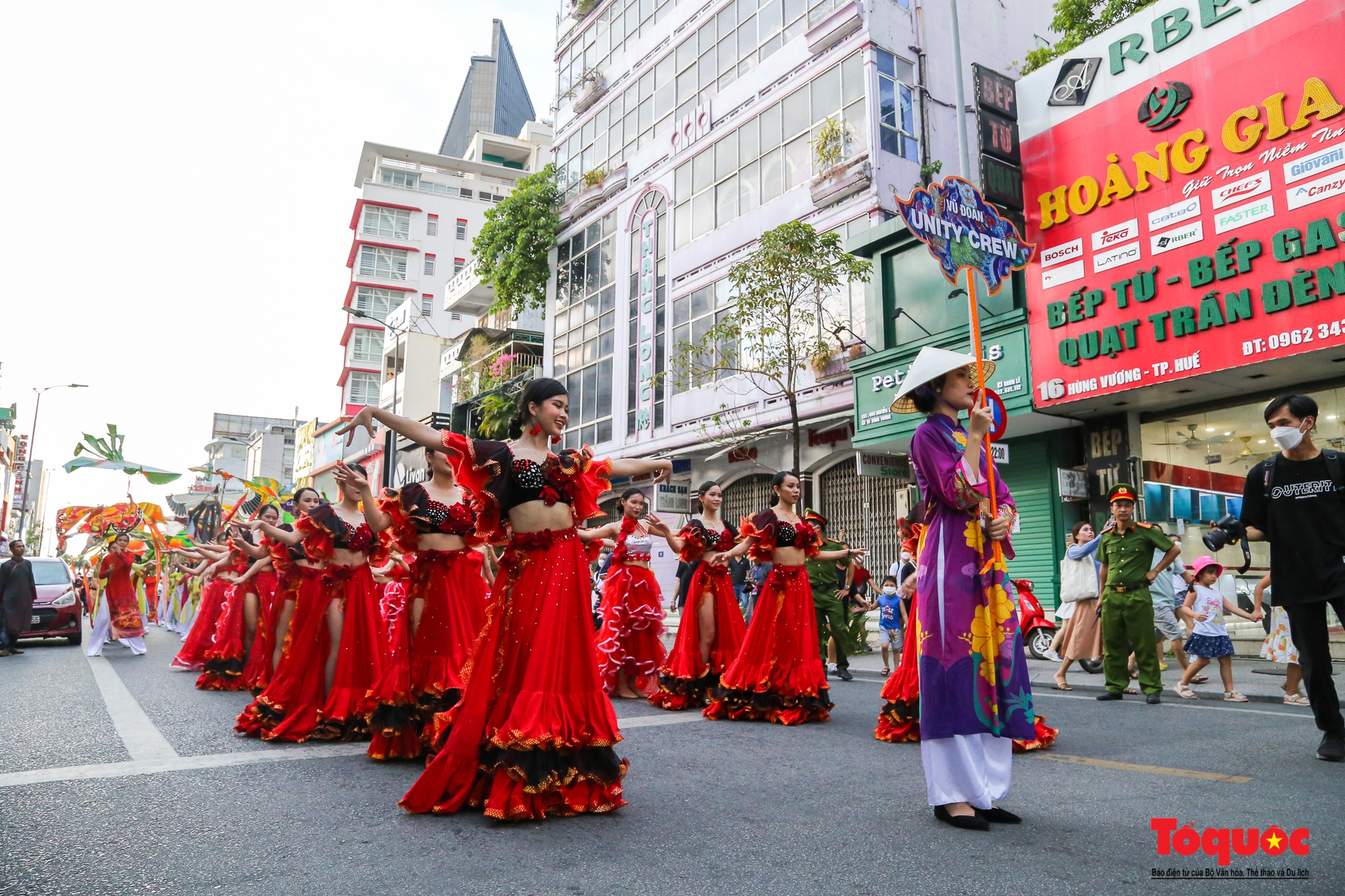Sôi động lễ hội đường phố “Sắc màu văn hóa” tại Festival Huế - Ảnh 3.