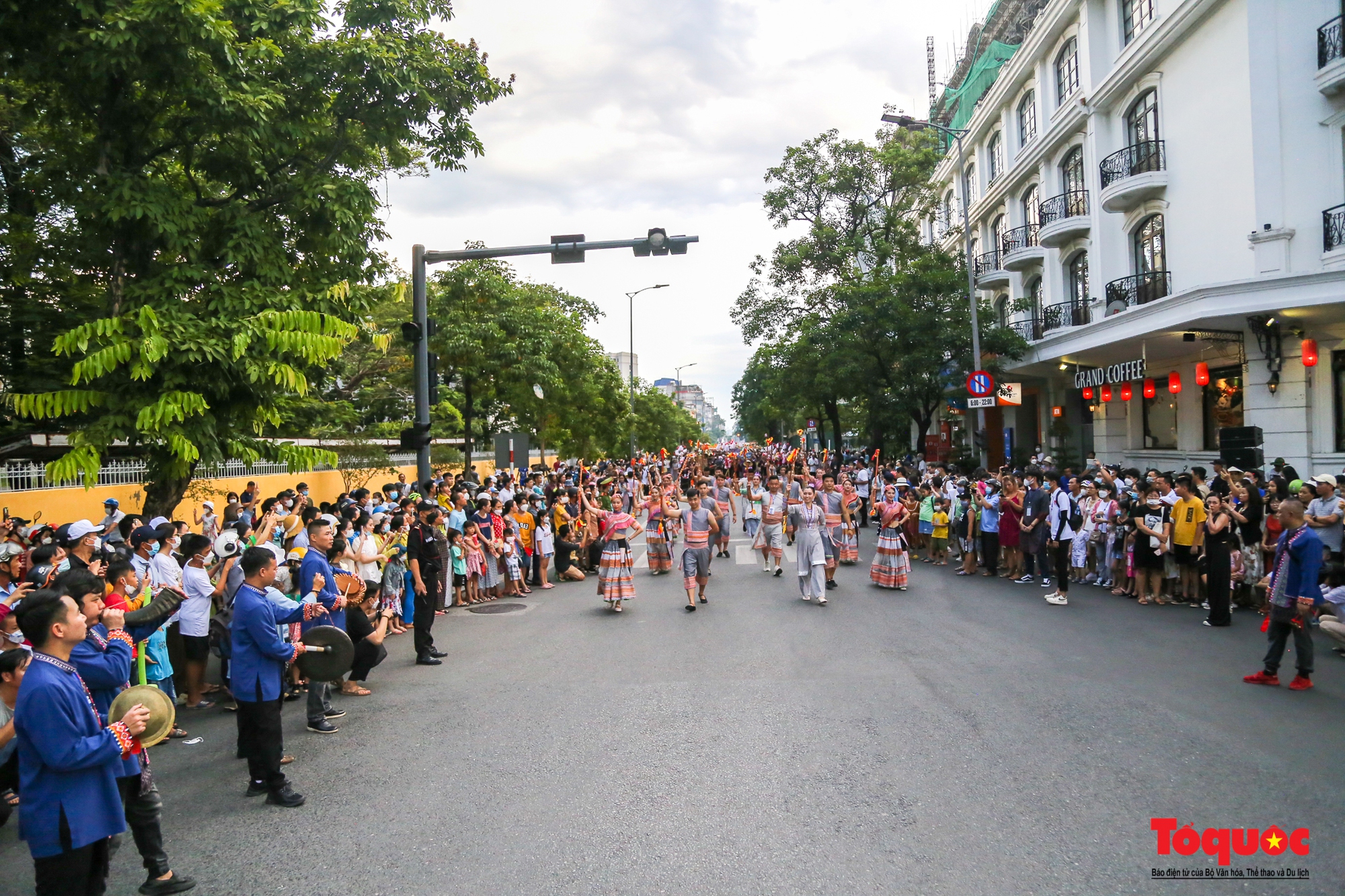 Sôi động lễ hội đường phố “Sắc màu văn hóa” tại Festival Huế - Ảnh 6.