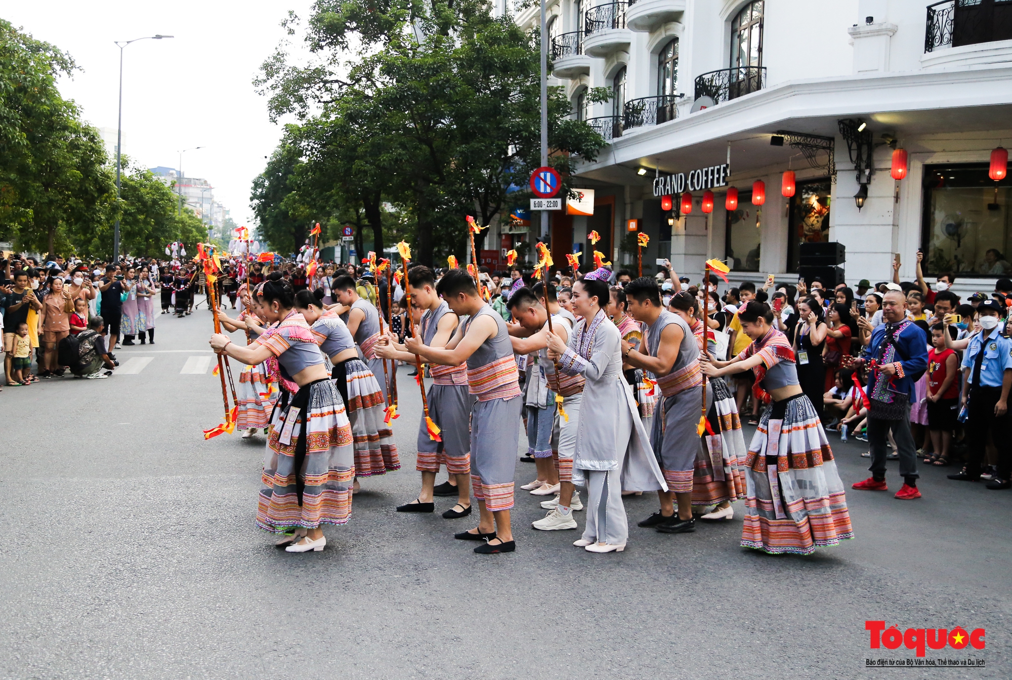 Festival Huế 2022 đem lại cho Thừa Thiên Huế một diện mạo, sức sống mới - Ảnh 6.