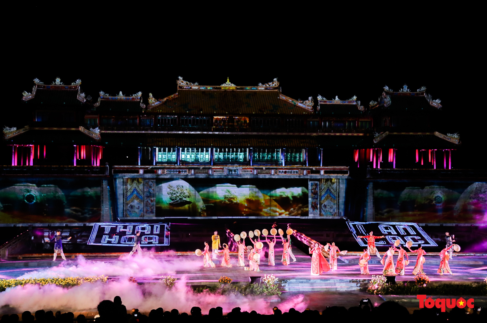 Festival Huế 2022 đem lại cho Thừa Thiên Huế một diện mạo, sức sống mới - Ảnh 1.