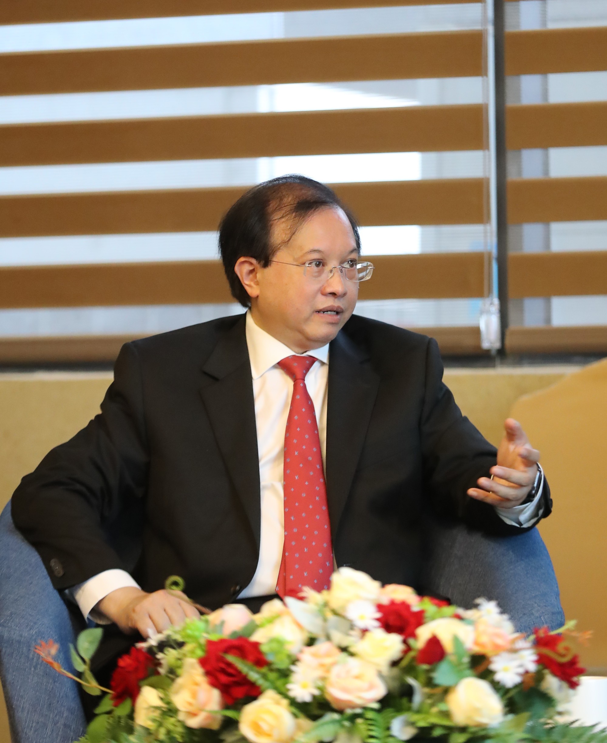 Thứ trưởng Tạ Quang Đông hội đàm với Thứ trưởng Bộ TTVHDL Lào - Ảnh 3.