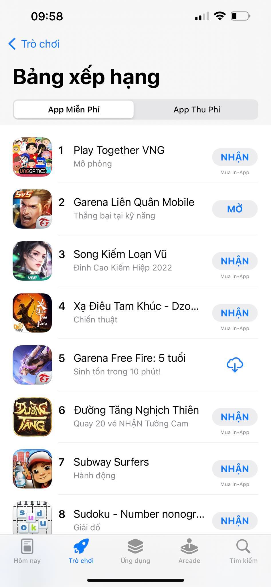 “Bom tấn” của VNG mới mua về đã đứng Top 1 trên App Store Việt Nam, xếp trên cả Liên Quân, Free Fire tụt dốc - Ảnh 1.