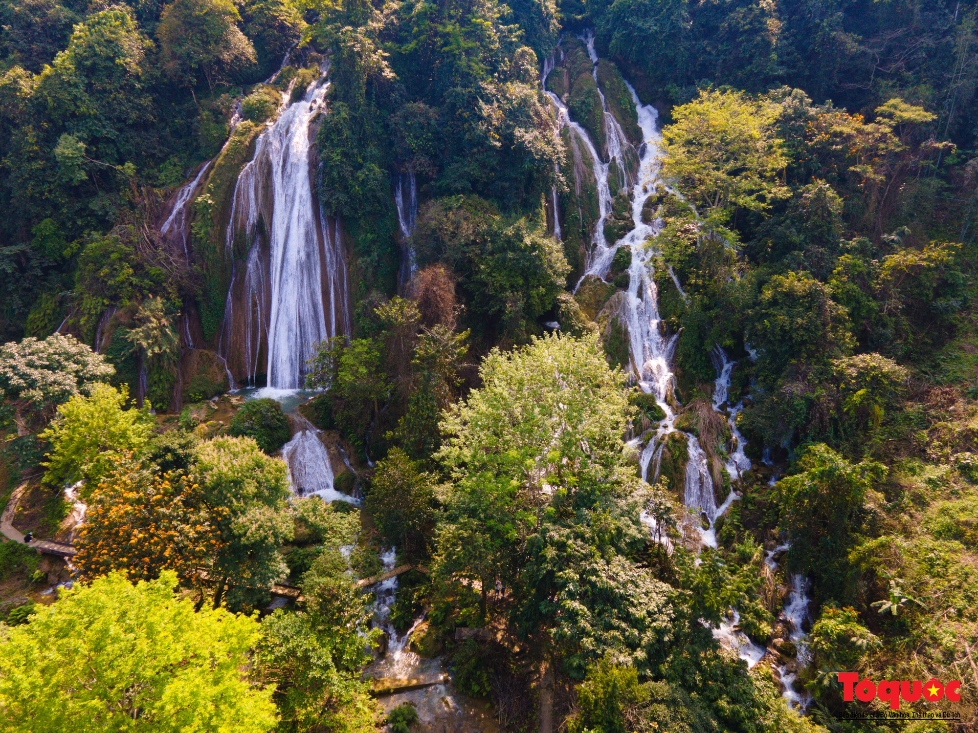 Khám phá thác Tạt Nàng đẹp quyến rũ giữa núi rừng Sơn La - Ảnh 4.