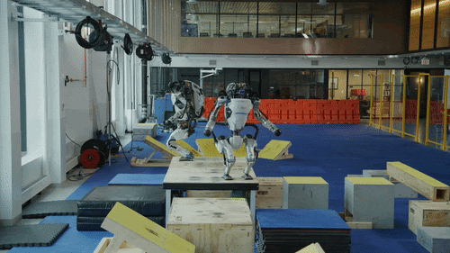 Không chỉ con người, ngày nay robot cũng có thể thực hiện được các động tác parkour vô cùng phức tạp - Ảnh 9.