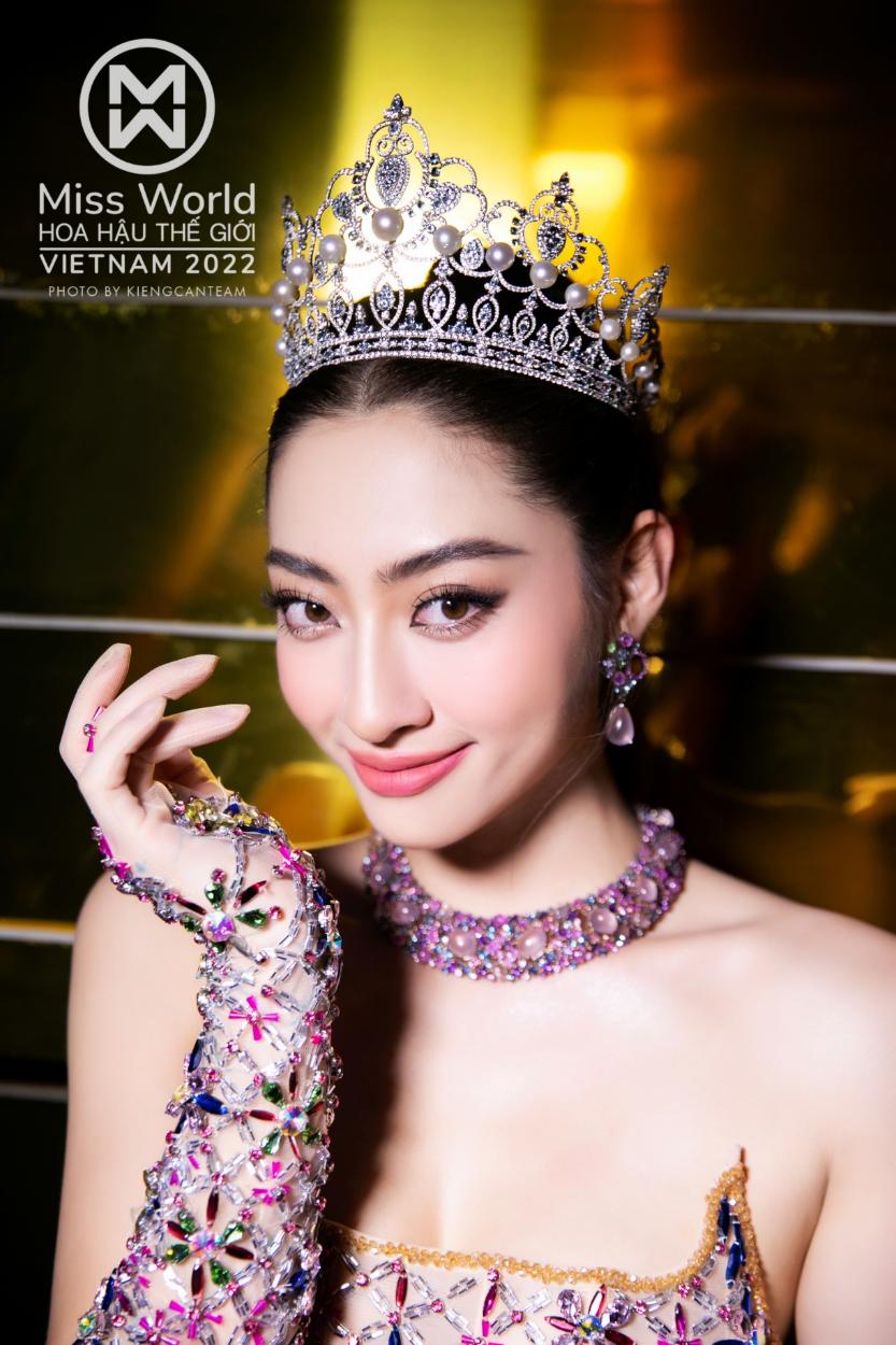 Dàn Hoa hậu đình đám diện trang sức tinh xảo và đắt giá dự chung kết Miss World Việt Nam - Ảnh 5.