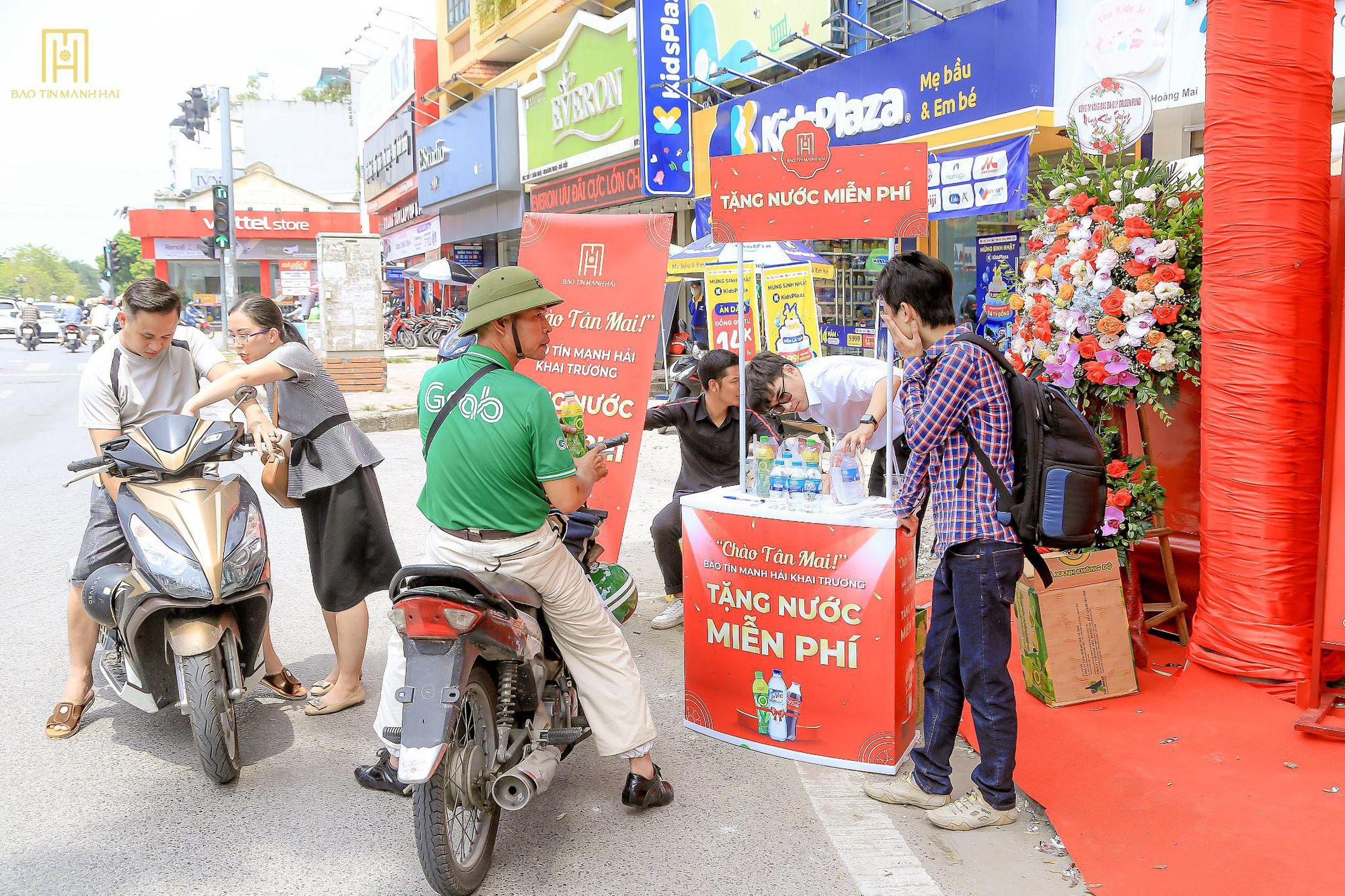 Tưng bừng khai trương cửa hàng thứ 8 Bảo Tín Mạnh Hải tại Hà Nội - Ảnh 4.