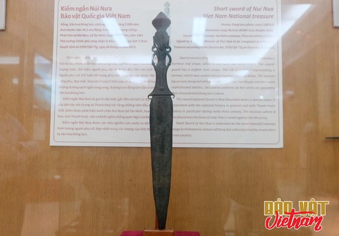Thanh kiếm 2.000 năm tuổi là một trong những di sản quý giá của thế giới. Với lịch sử lâu đời và kiến trúc đẹp, hãy xem hình ảnh để cảm nhận những giá trị văn hóa ẩn chứa trong thanh kiếm này.