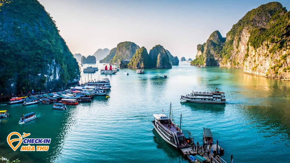 Chuyên trang du lịch bình chọn 9 địa danh đẹp nhất Việt Nam: Có nơi được gọi là &quot;tiểu Paris&quot; - Ảnh 1.