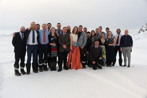 Dịch vụ đám cưới ở Nam Cực dành cho cặp đôi thích mới lạ và yêu môi trường - Ảnh 3.