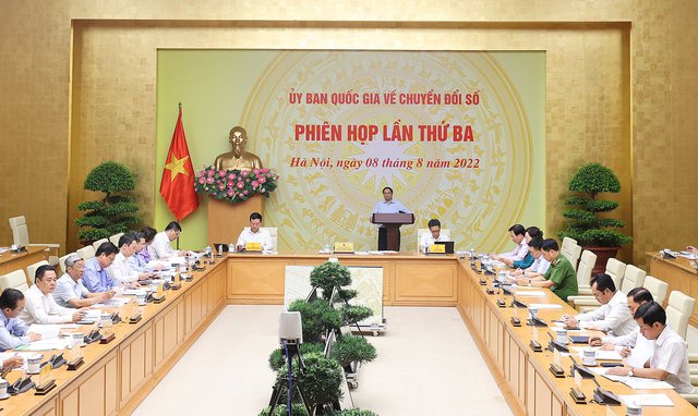 Thủ tướng: Ứng dụng công nghệ thông tin, chuyển đổi số là phù hợp với phẩm chất, năng lực con người Việt Nam - Ảnh 1.