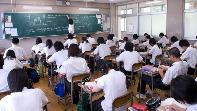 Những điều thú vị về nền giáo dục Nhật Bản: Học thêm rất phổ biến, giáo viên &quot;không dám&quot; mời học sinh ra khỏi lớp - Ảnh 3.