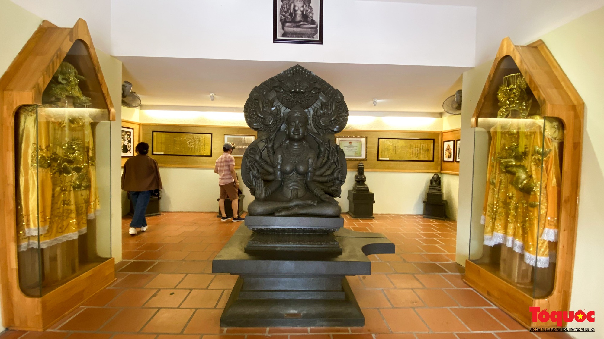 Tháp bà Ponagar: Kiệt tác kiến trúc của người Chăm - Ảnh 21.