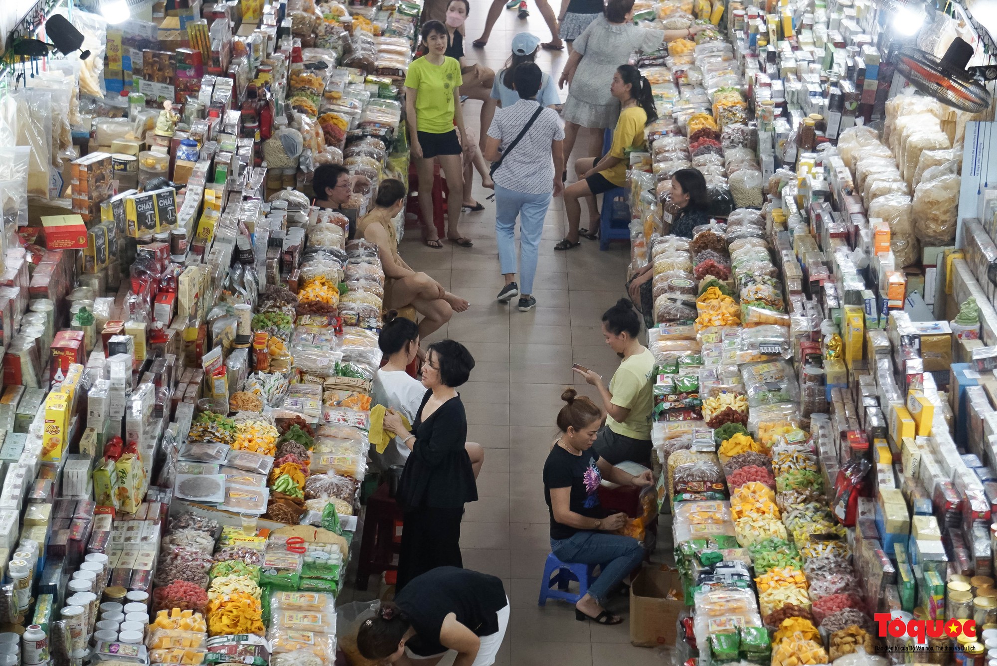 Hình ảnh chợ Hàn trước khi nâng cấp thành chợ điểm phục vụ du lịch - Ảnh 7.