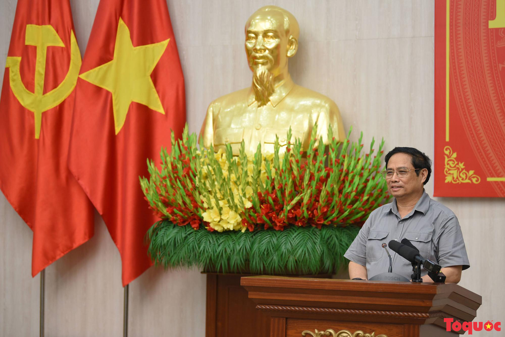 Thủ tướng: Phú Thọ phải phát huy tối đa lợi thế về truyền thống văn hóa, nguồn lực con người - Ảnh 1.
