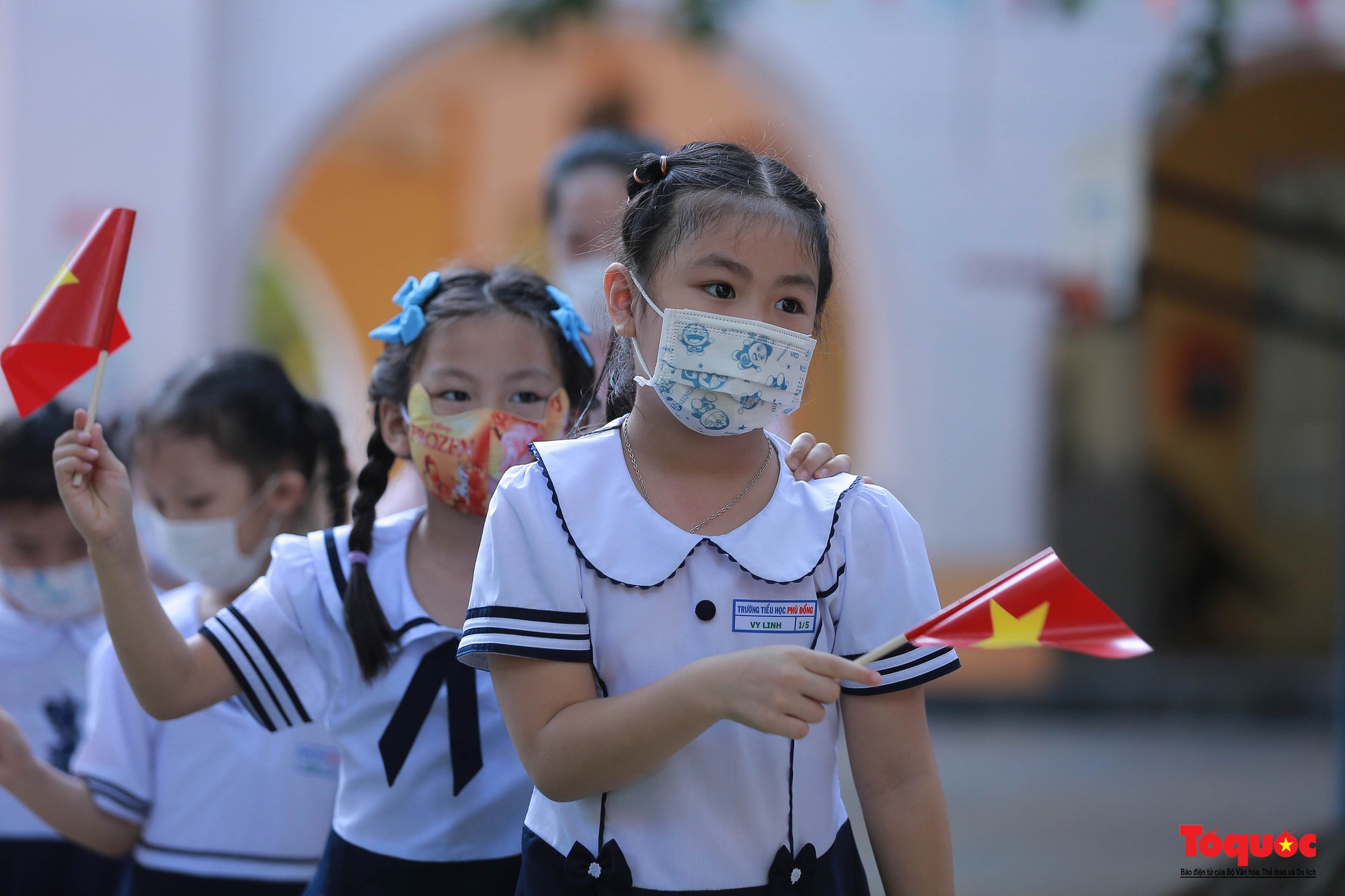 Hơn 275.000 học sinh Đà Nẵng dự khai giảng trực tiếp năm học 2022-2023 - Ảnh 10.