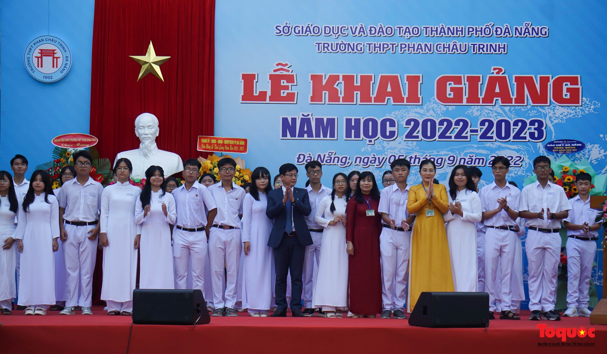 Hơn 275.000 học sinh Đà Nẵng dự khai giảng trực tiếp năm học 2022-2023 - Ảnh 3.