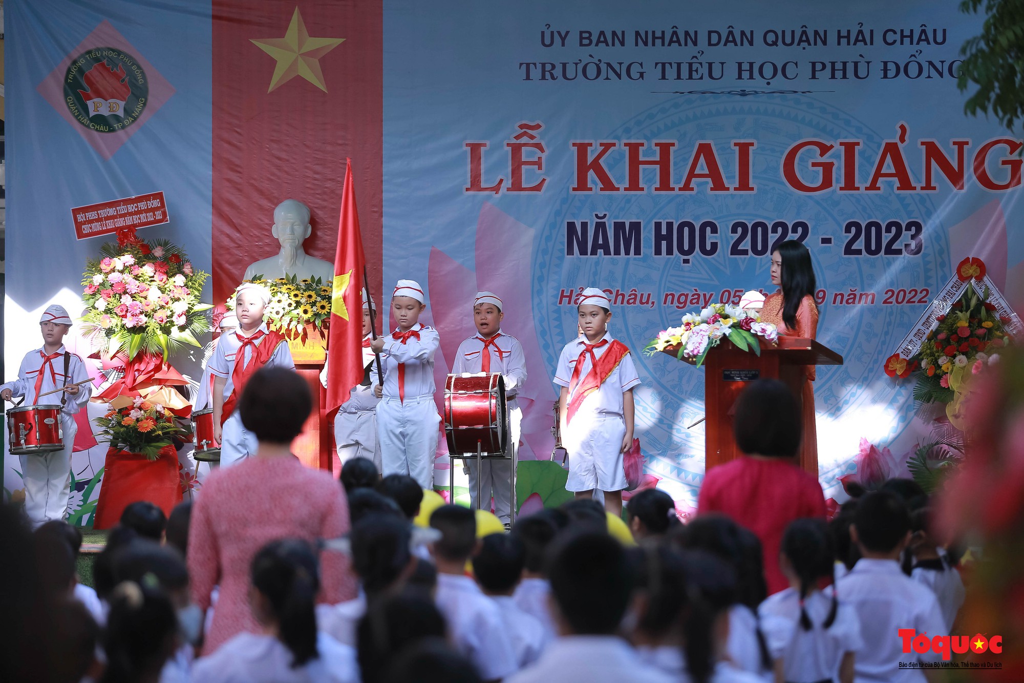 Hơn 275.000 học sinh Đà Nẵng dự khai giảng trực tiếp năm học 2022-2023 - Ảnh 14.