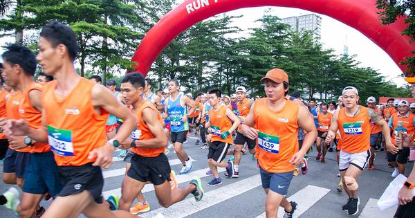 Greenoly kết nối quà tặng 500 triệu cho giải chạy bộ Run Fit - Ảnh 1.