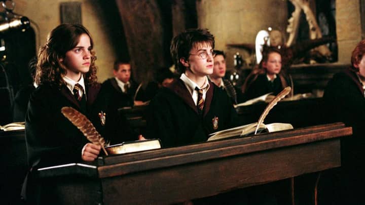 Hóa ra đây là cách dàn sao nhí Harry Potter giải quyết chuyện học: Khán giả được &quot;giải bài tập&quot; cùng suốt bao năm mà chẳng hay biết! - Ảnh 4.